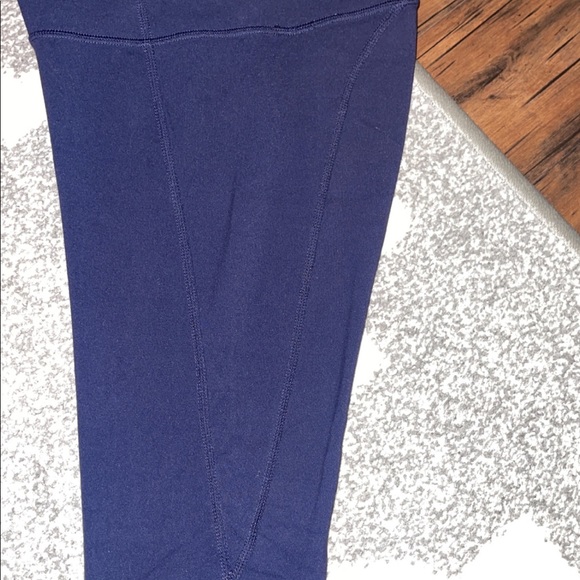 Athleta leggings - Picture 2 of 3